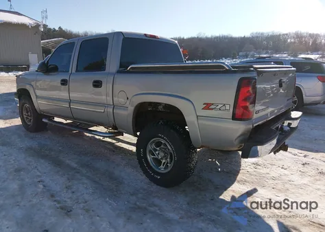 2004 Chevrolet Silverado 1500 Z71 from USA, damaged, VIN 2GCEK13T841432373